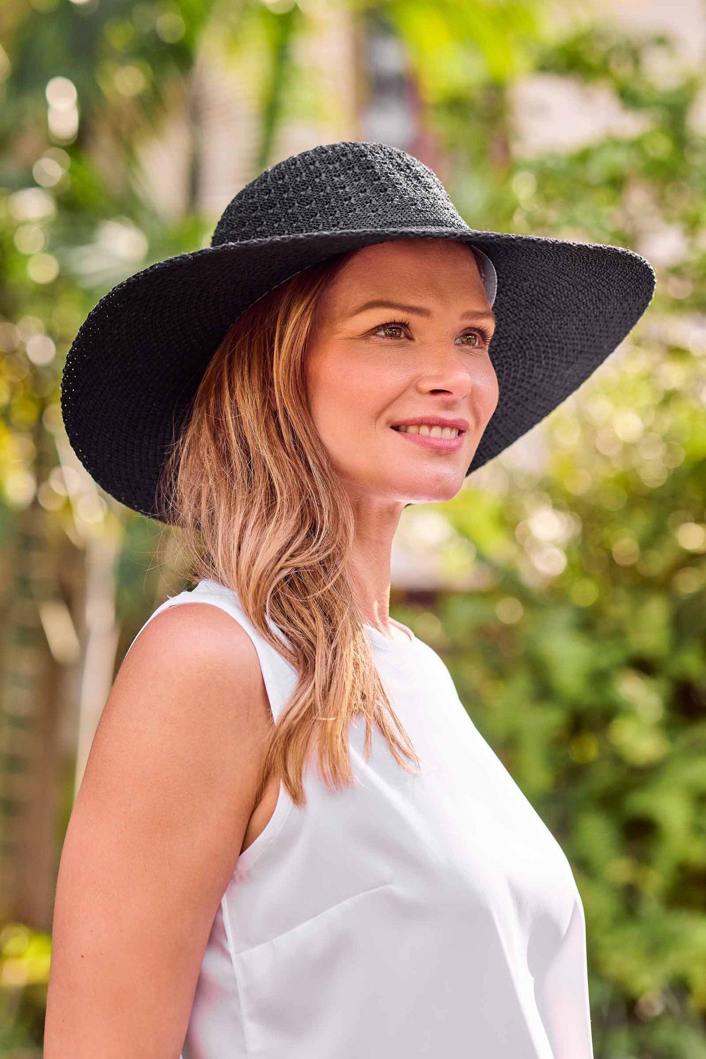 Women's Perla Packable Wide Brim Hat | Black