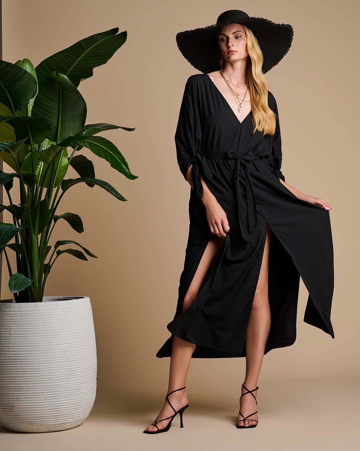 Women's Mott50 Montauk Large Brim Sun Hat | Black