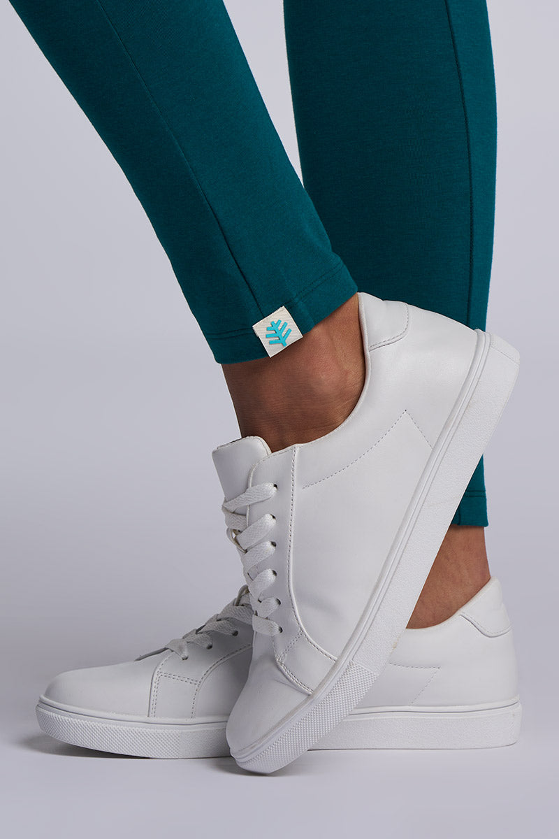 Color_Transformative Teal