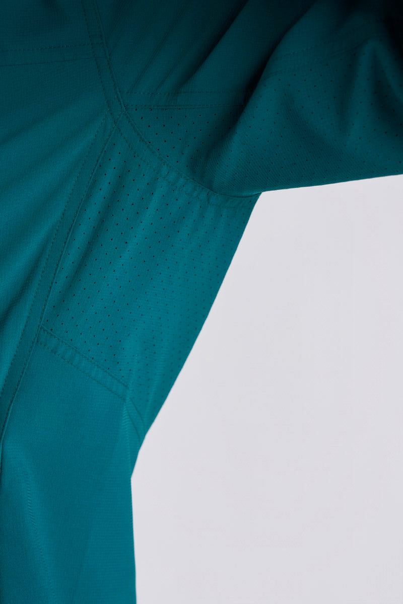 Color_Transformative Teal