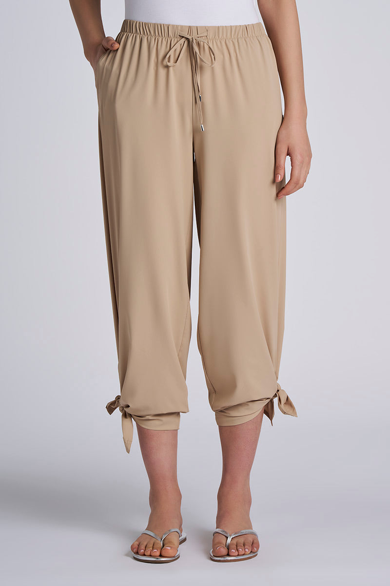 Color_Pale Khaki