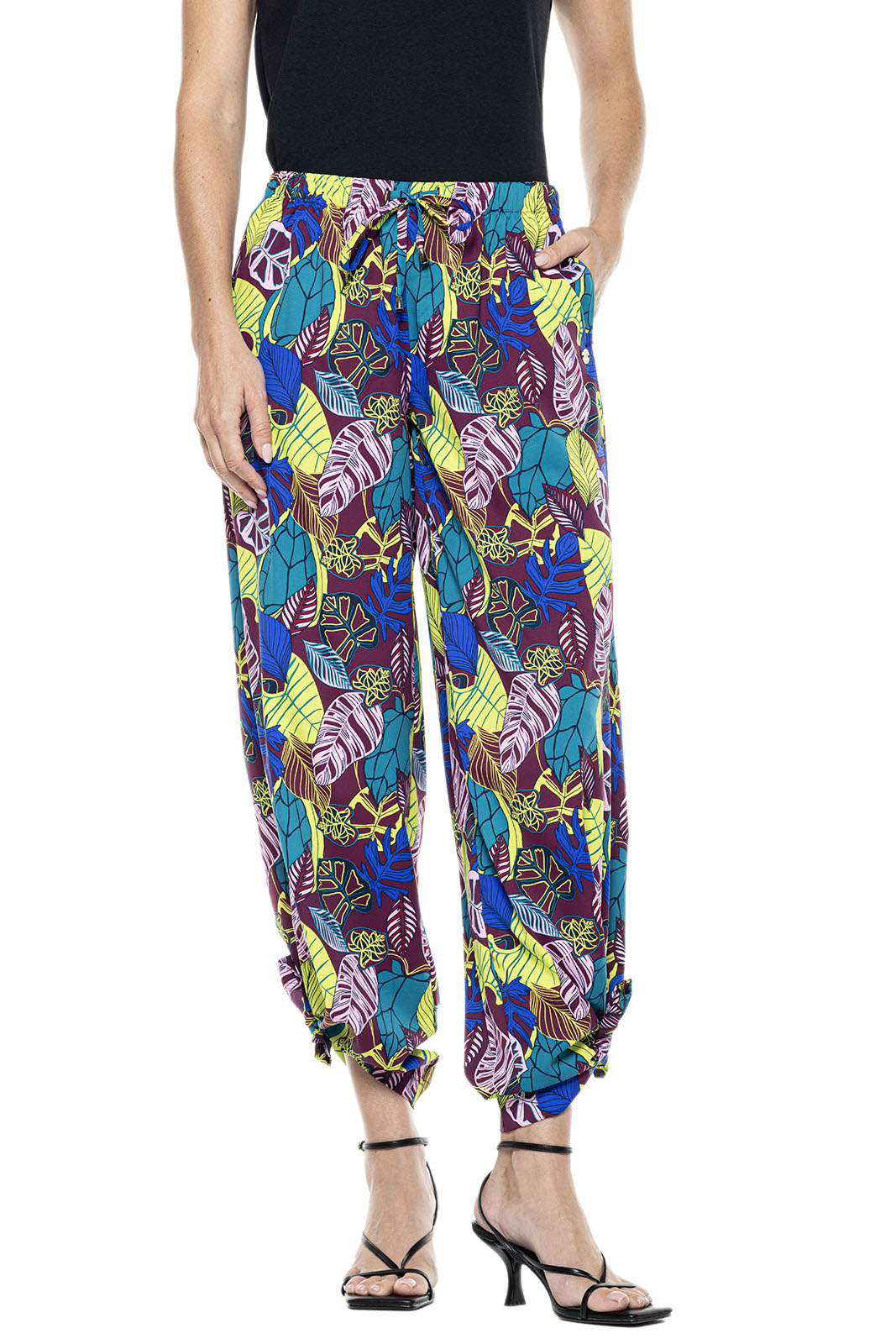 Color_Rich Plum Electric Jungle