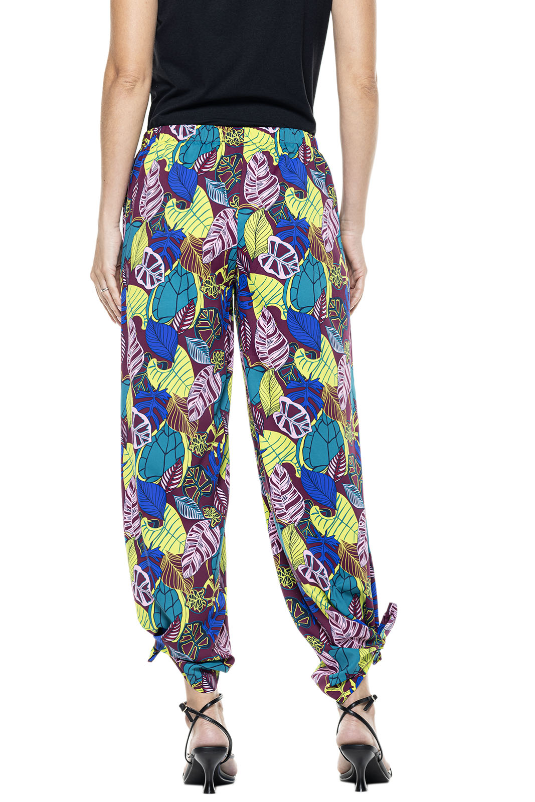 Color_Rich Plum Electric Jungle