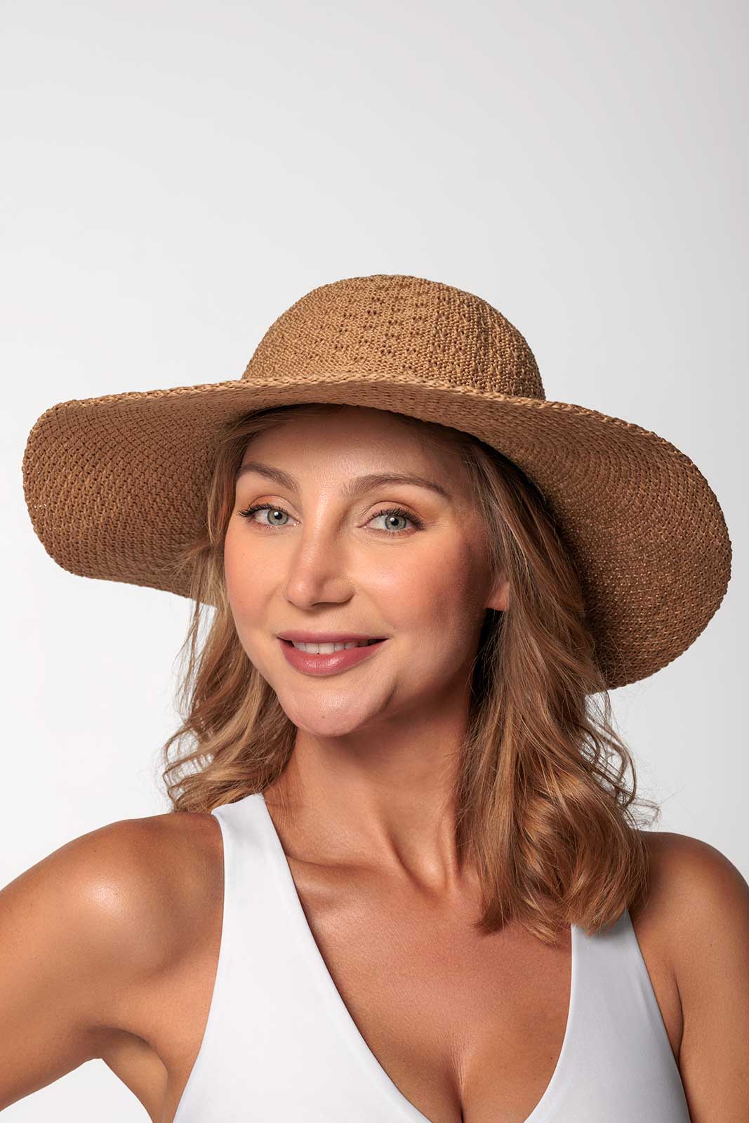 Women's Perla Packable Wide Brim Hat | Tan | Core