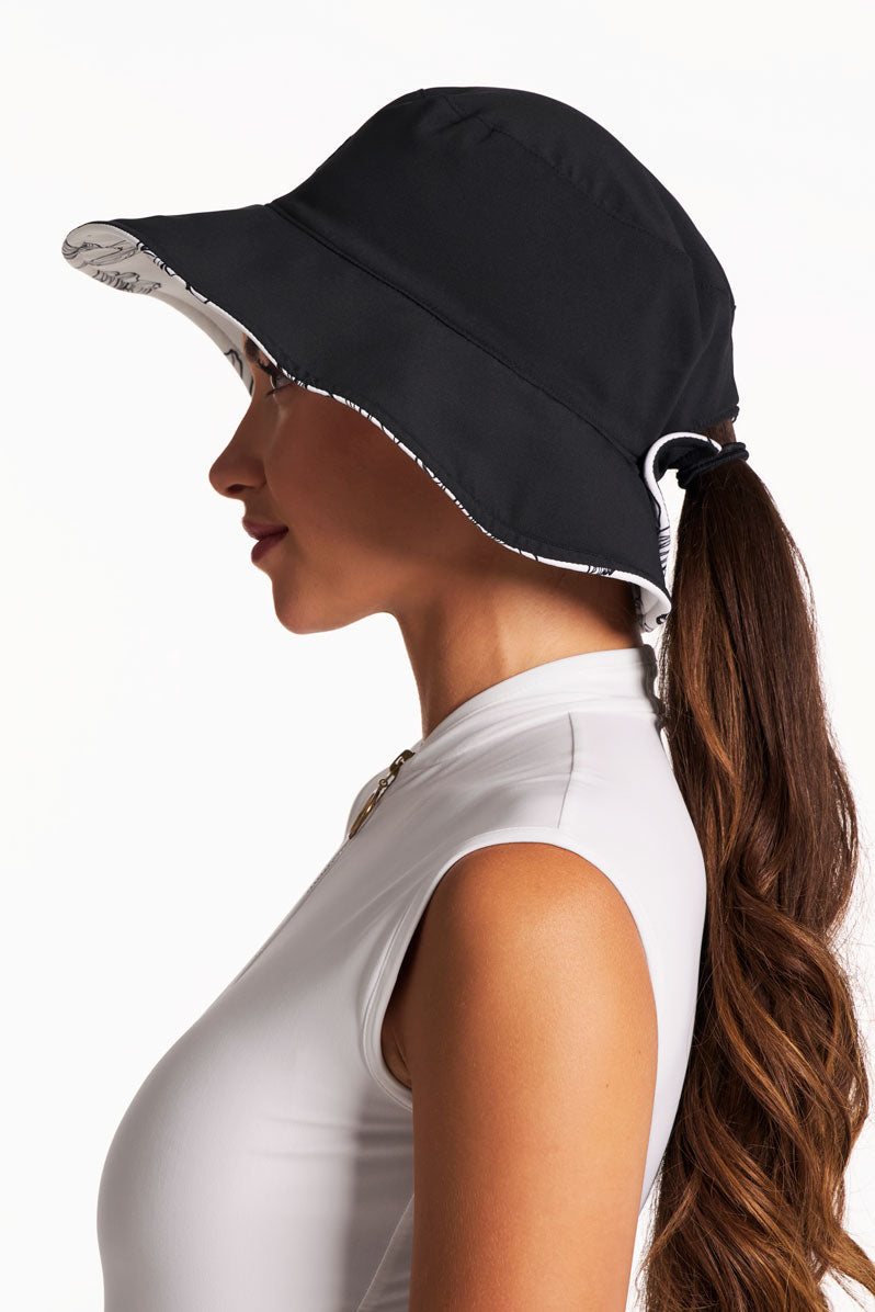 Women's Ariel Reversible Pool Hat | White/Black Perfect Peony