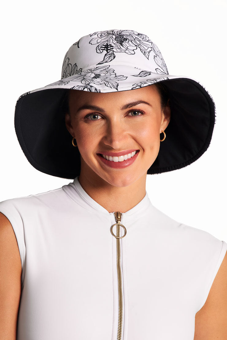 Women's Ariel Reversible Pool Hat | White/Black Perfect Peony
