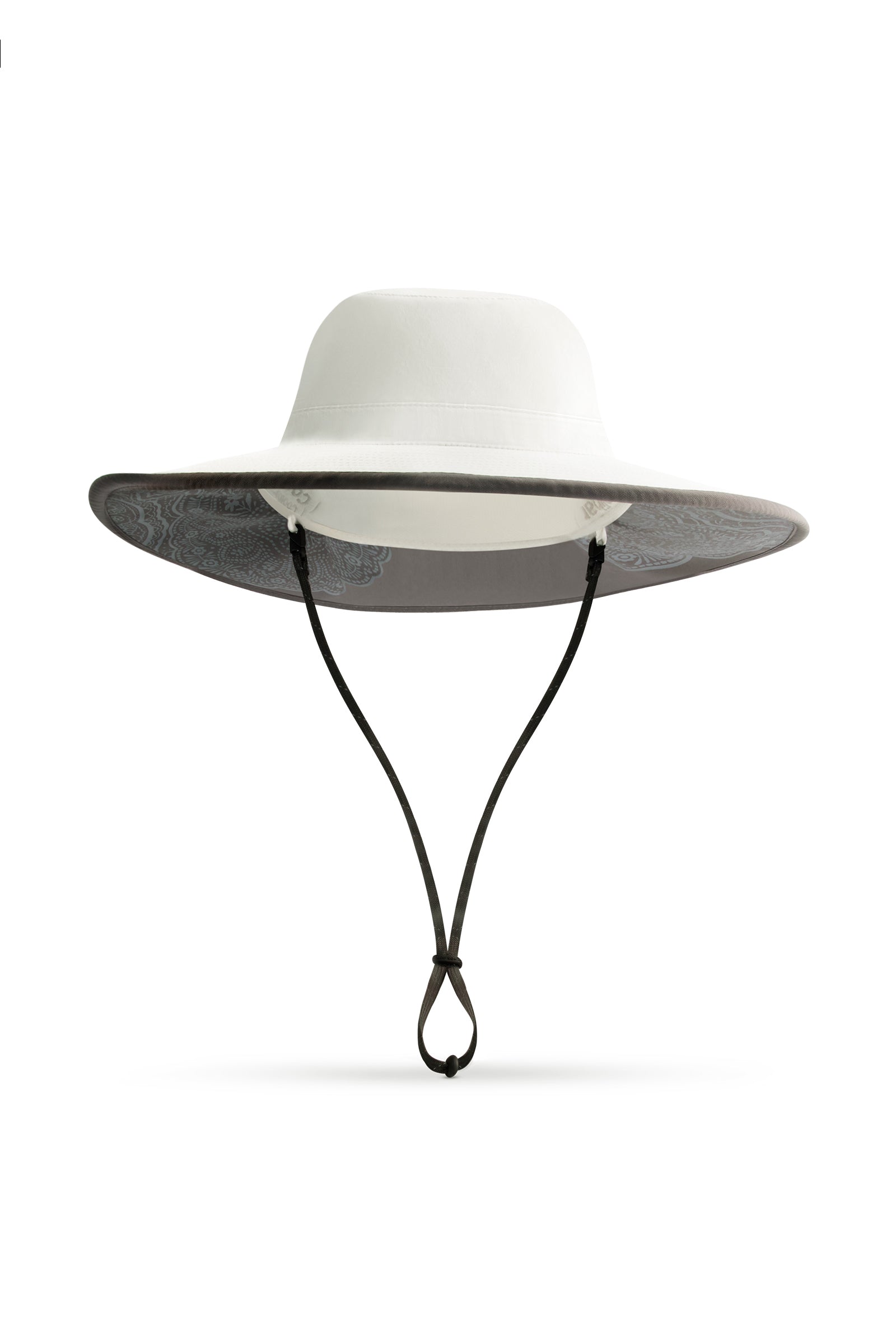 Color_White/Carbon Travel Medallion
