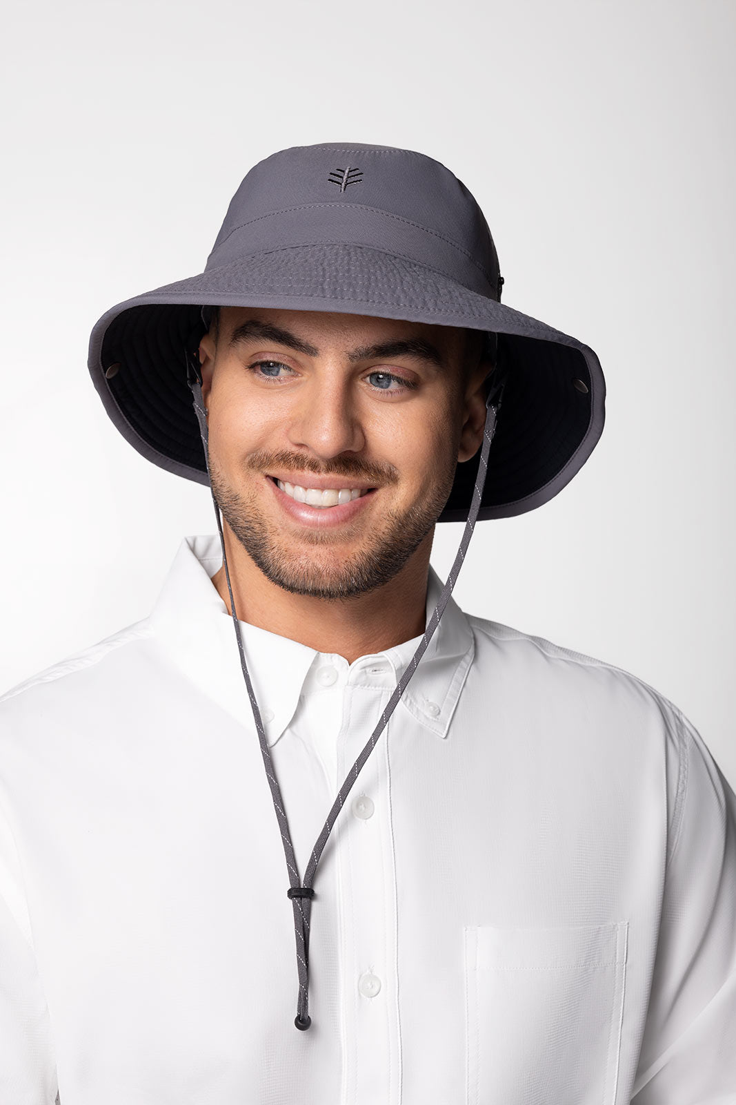 Unisex Chase Featherweight Bucket Hat | Carbon/Black