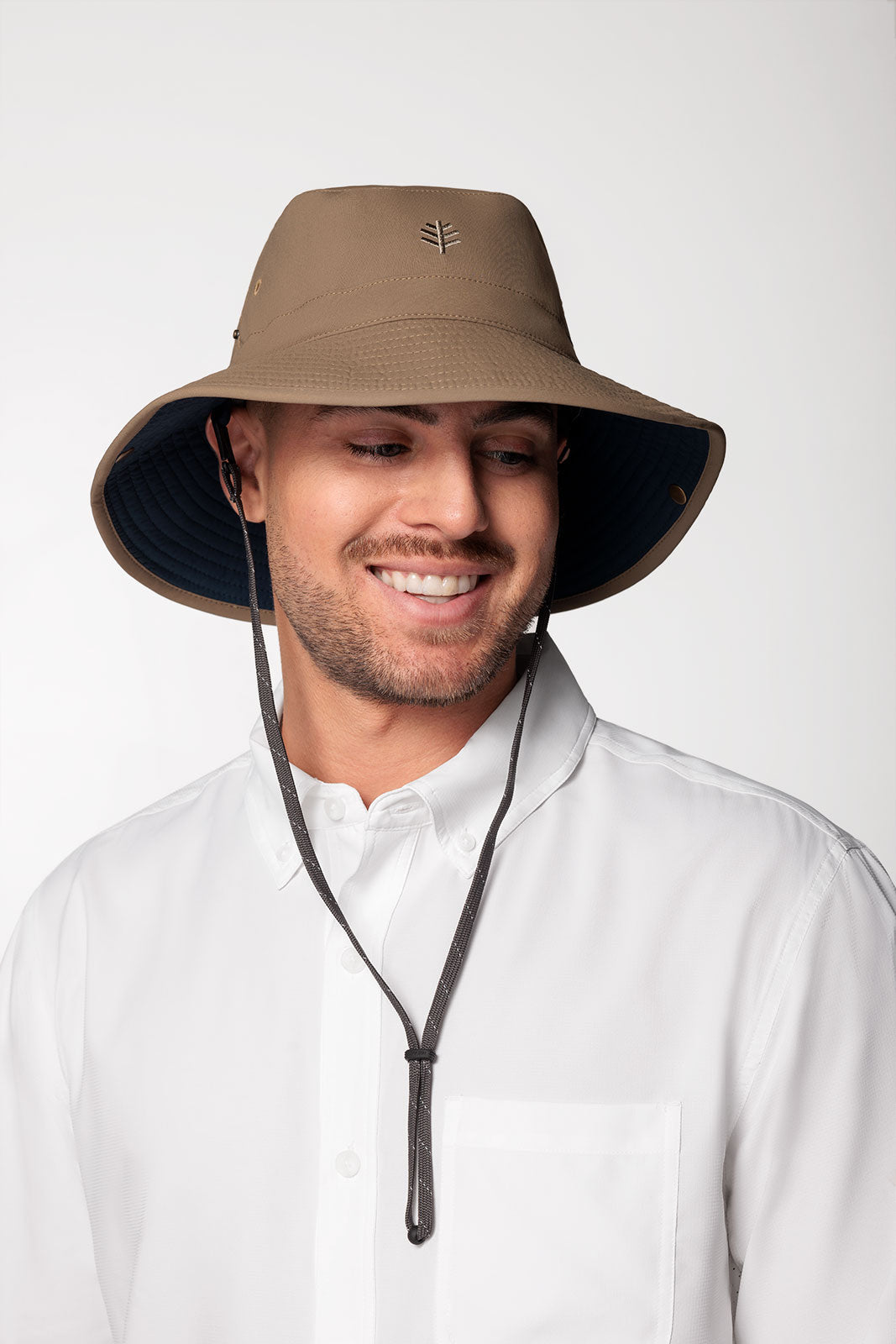 Unisex Chase Featherweight Bucket Hat | Khaki/Navy