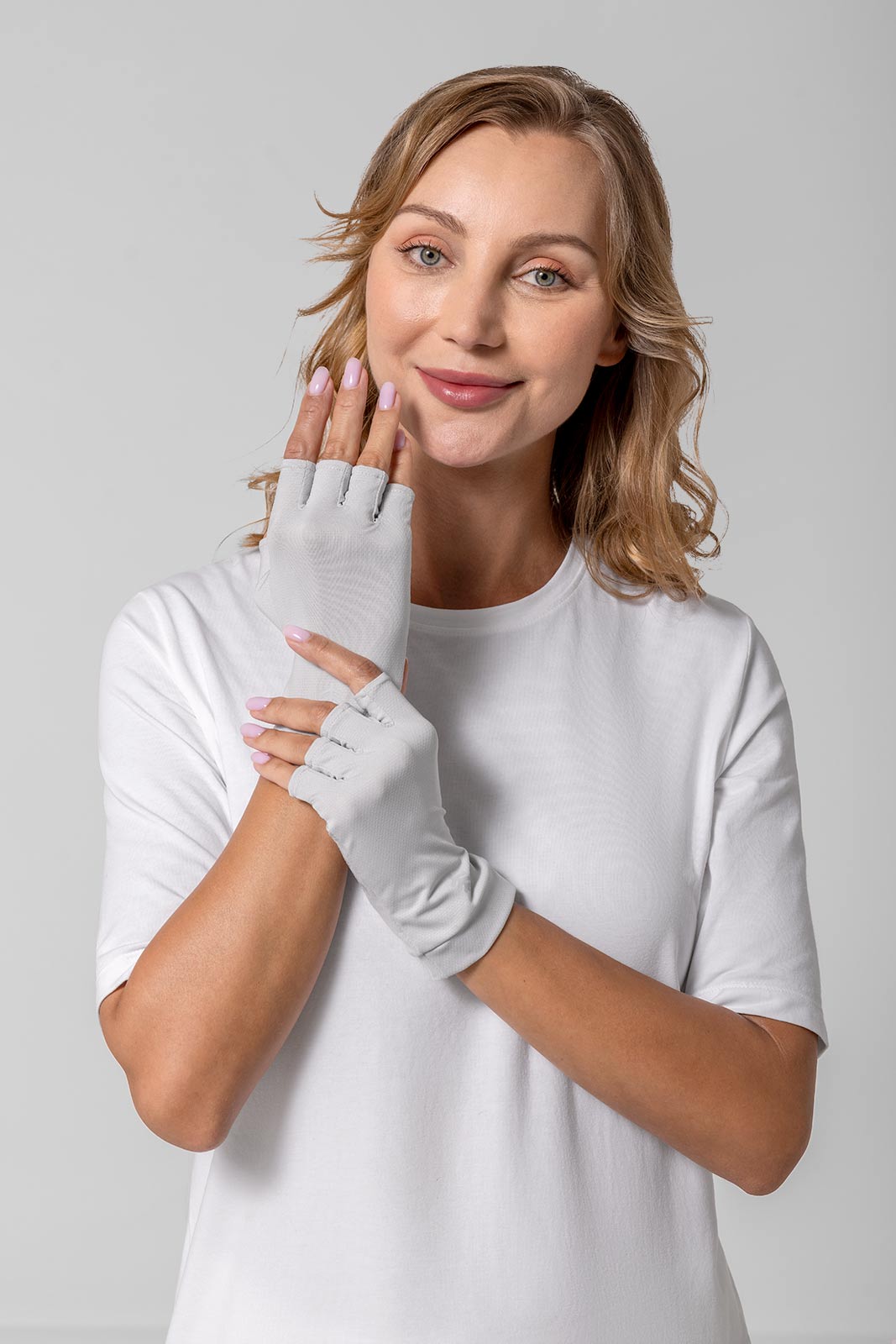 Unisex Ouray UV Fingerless Gloves | Sleek Grey