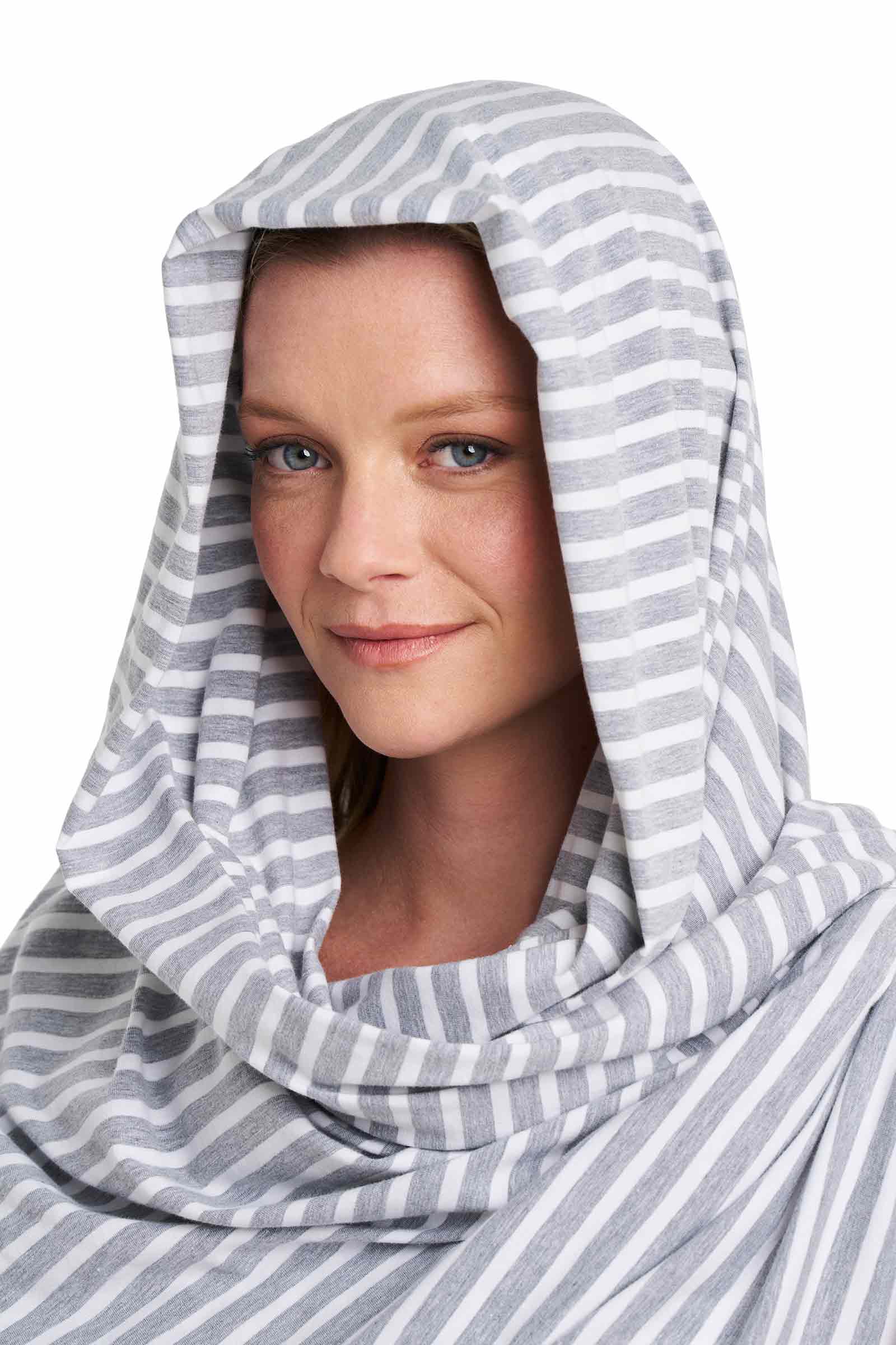 Color_ Grey/White Stripe