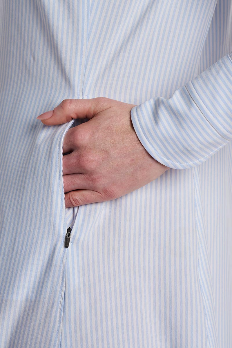 Color_White/Periwinkle Stripe