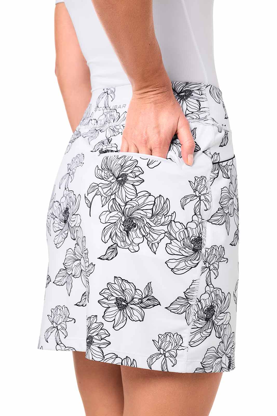 Color_White/Black Perfect Peony