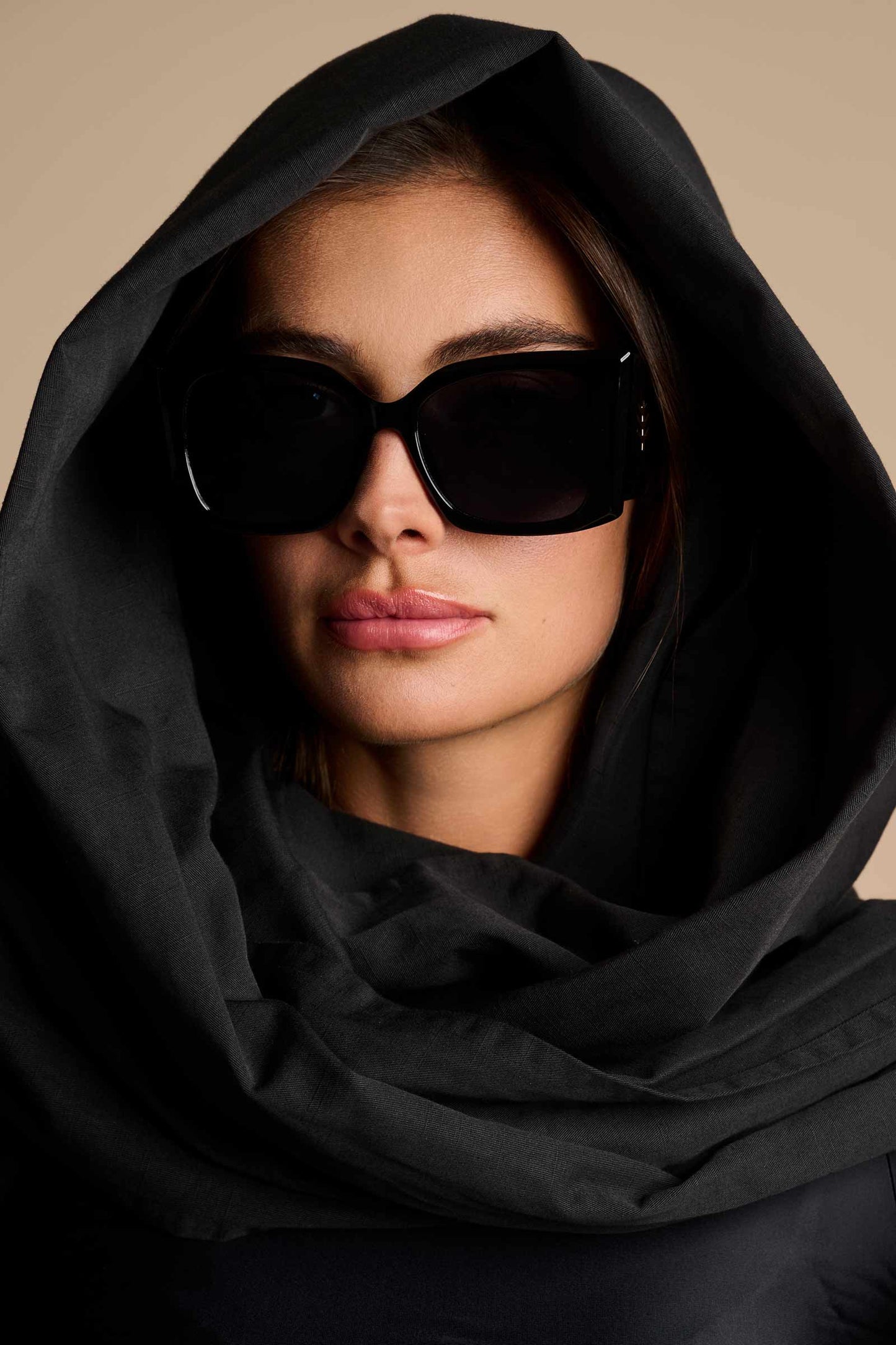 Women's Mott50 Melbourne Shawl | Black