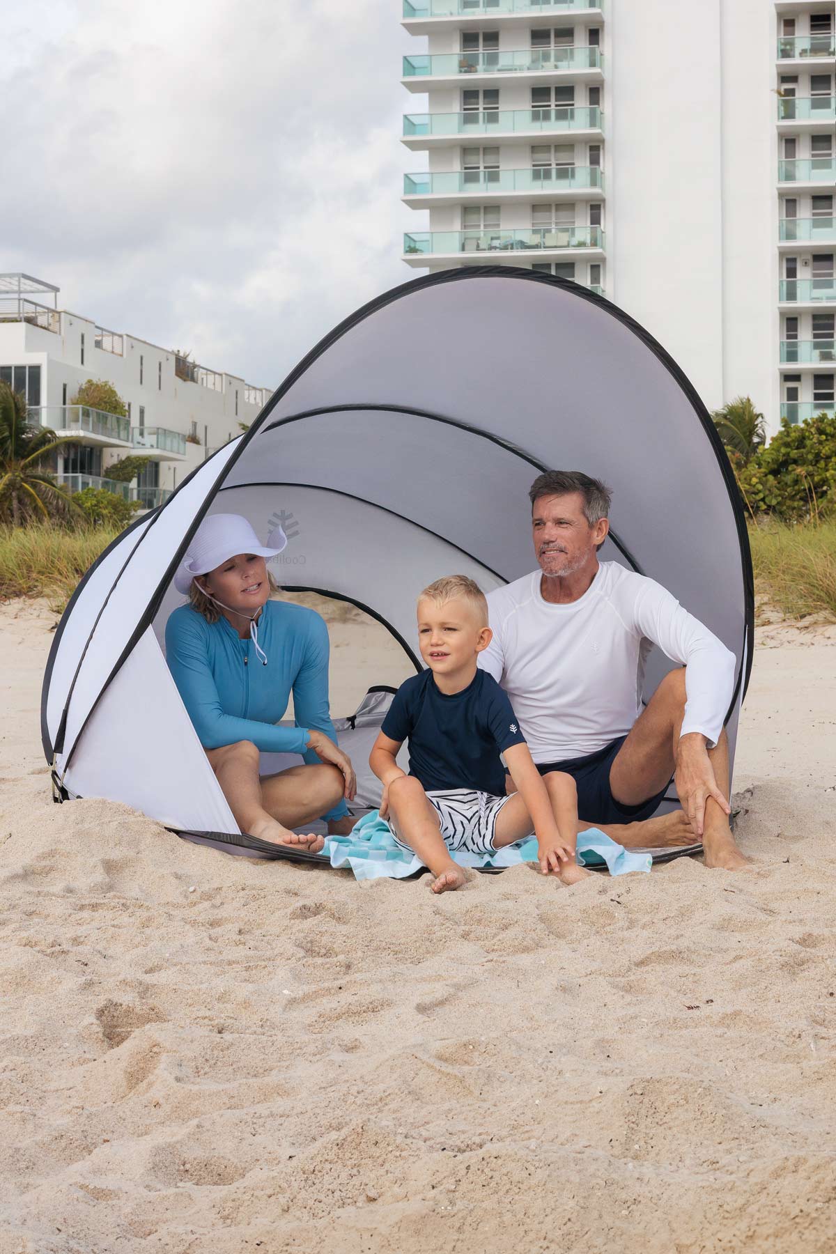 Soltent Instant Pop-Up Beach Tent | Silver/Green