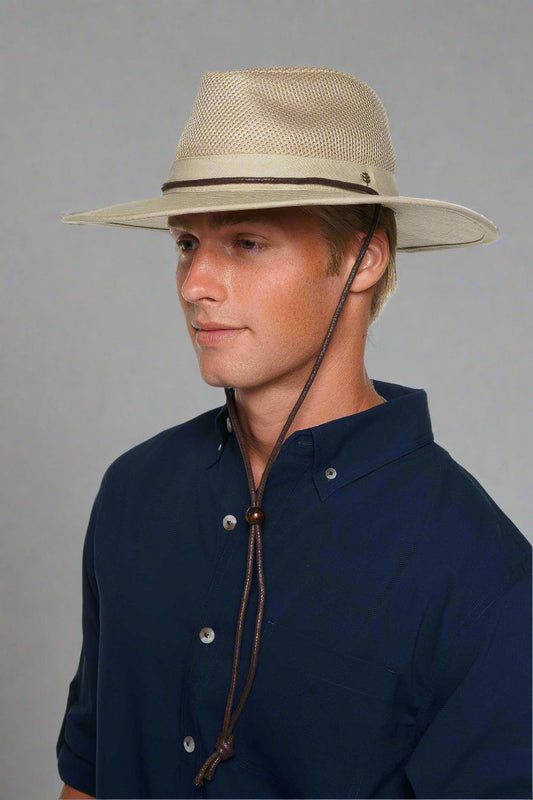 Unisex Walkabout Vented Hat Waxed Cotton | Khaki