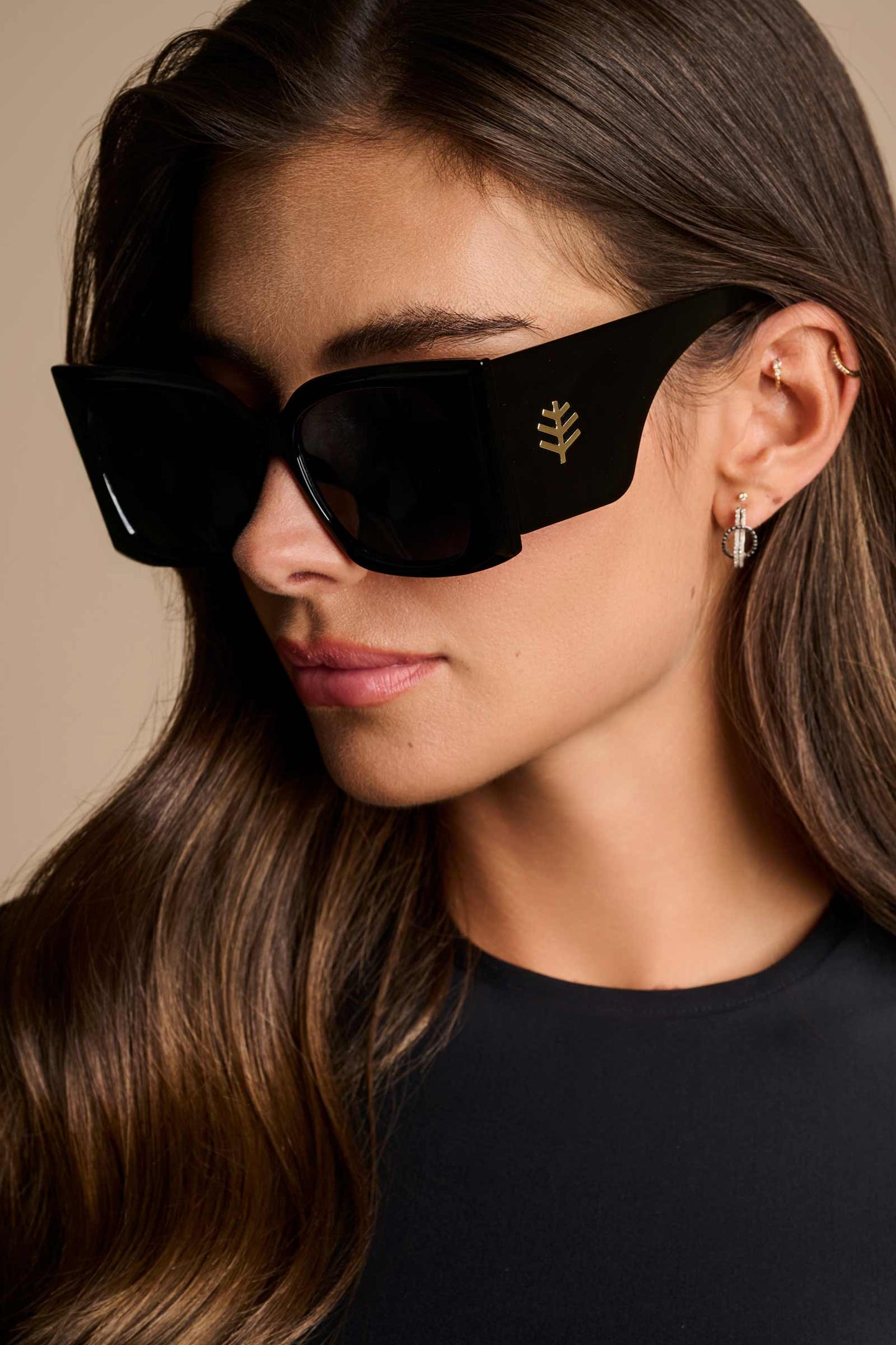 Women's Mott50 Grandview Fashion Sunglasses | Black