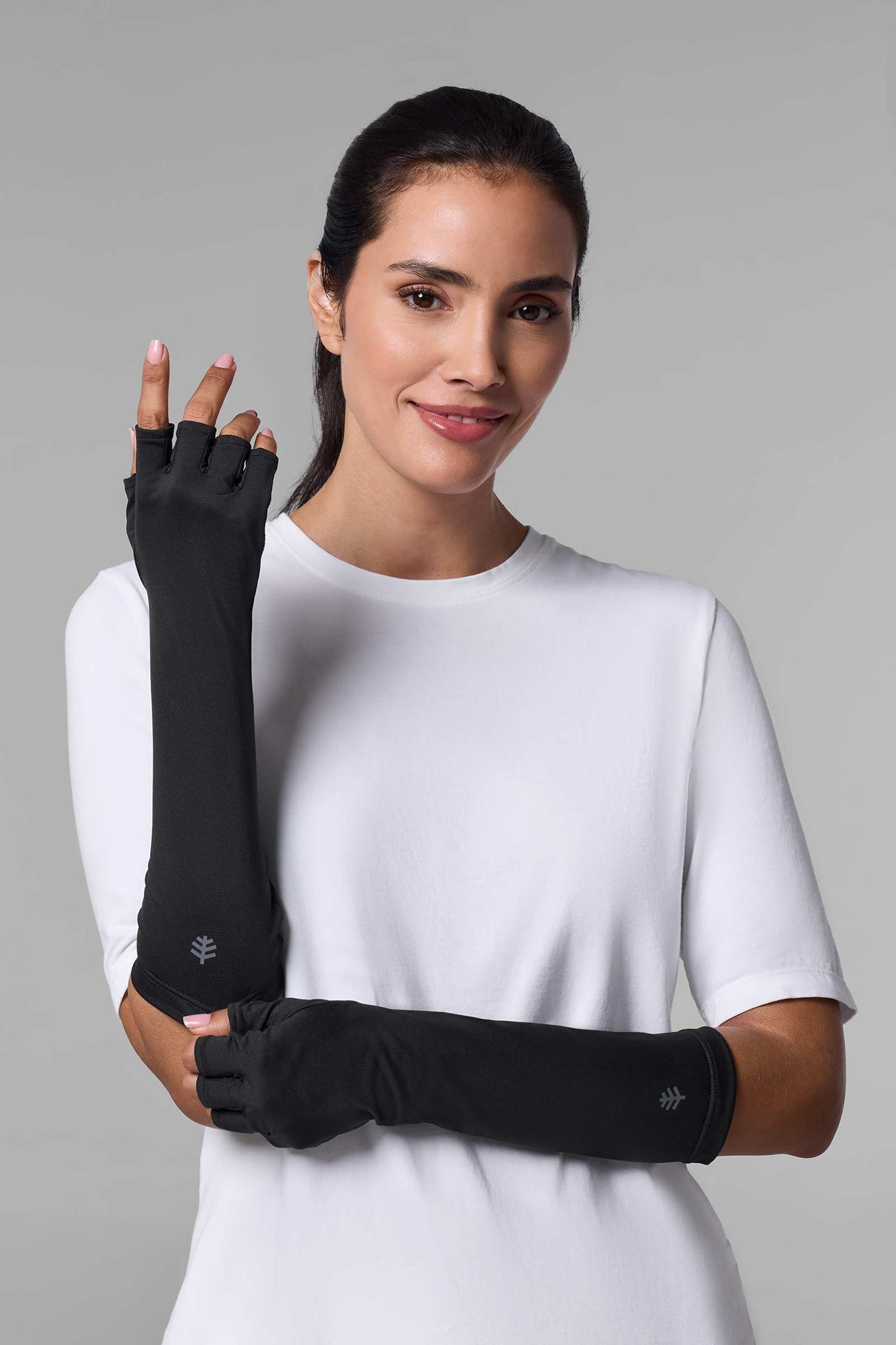 Unisex Bona UV Fingerless Mid-length Gloves | Black