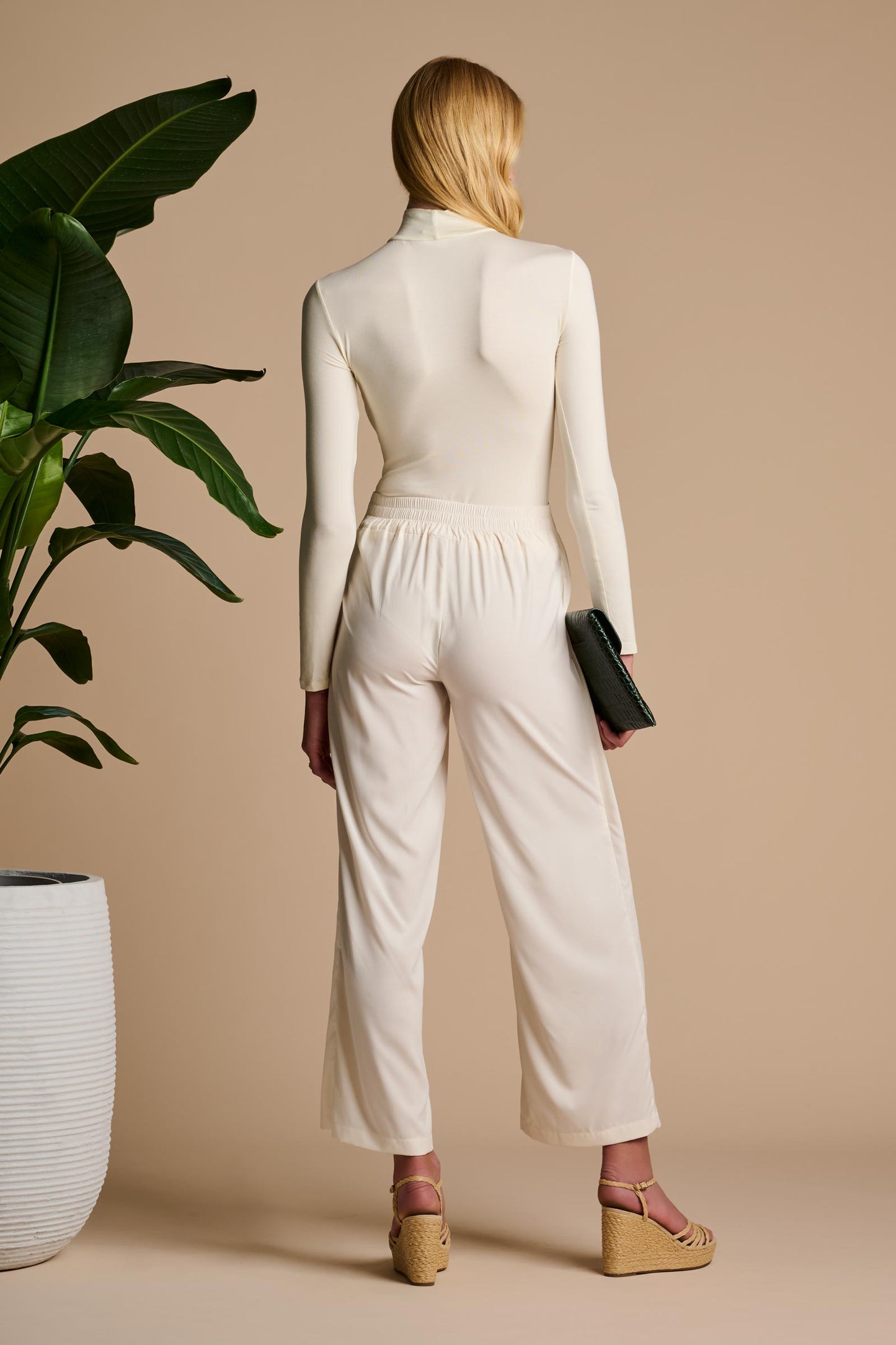 Women's Mott50 Roule Turtleneck Top | Vanilla