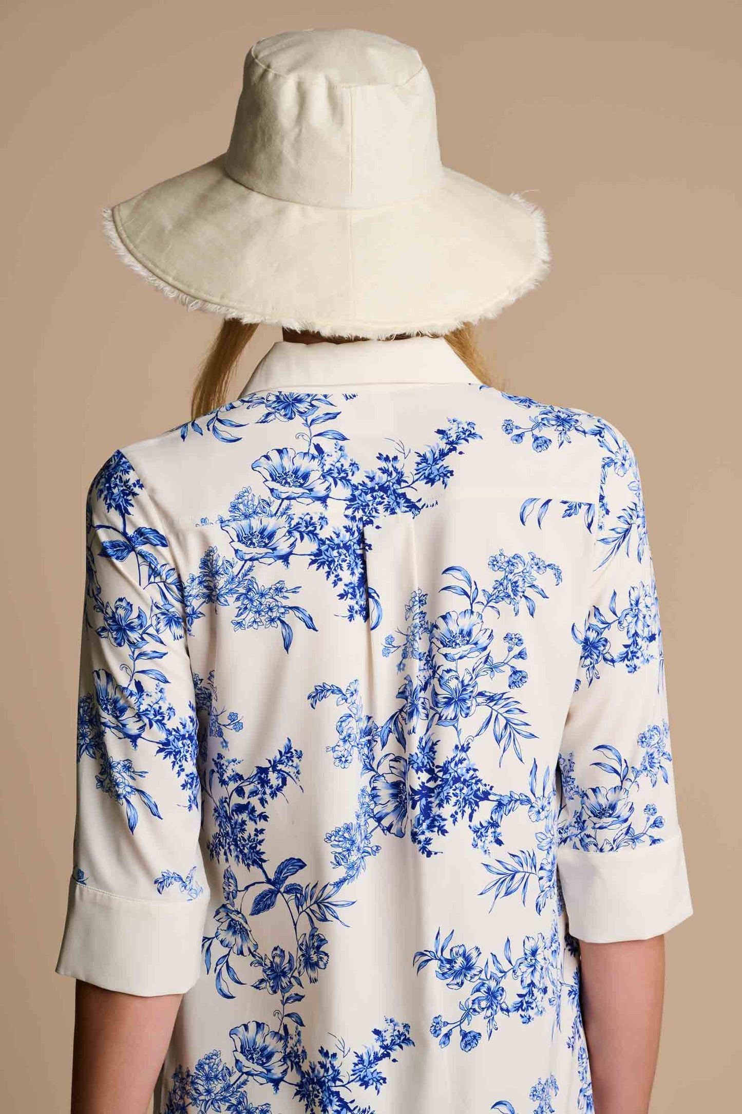 Women's Mott50 Icaria Tunic Dress | Vanilla China Blue Damask