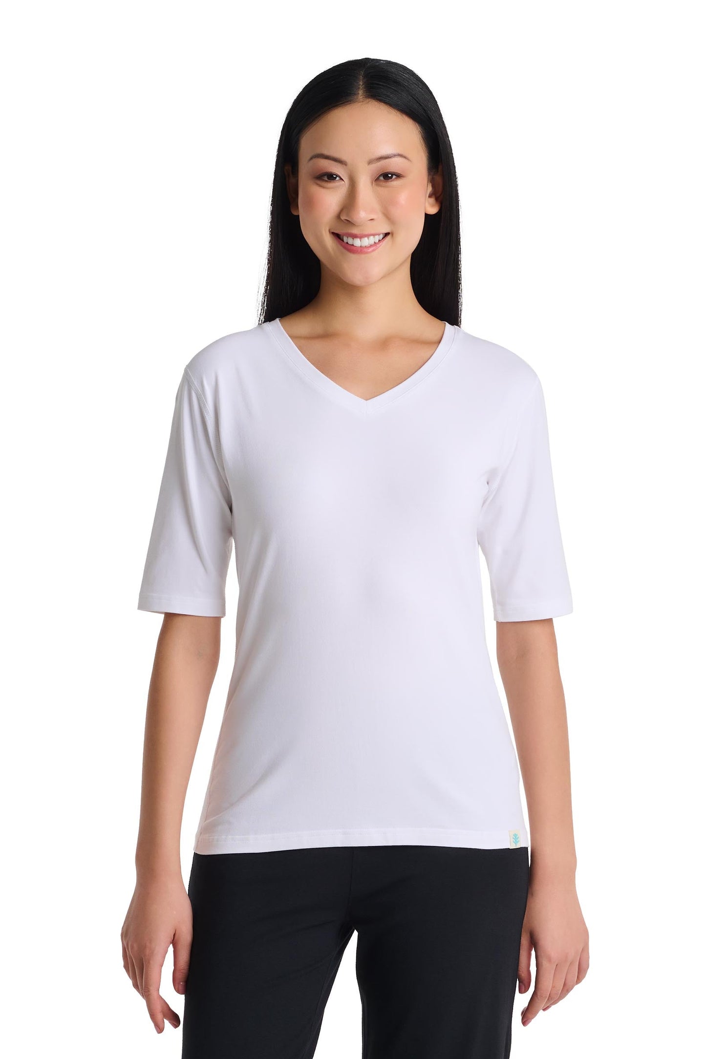 Women's Morada Fitted Short Sleeve V-Neck T-Shirt | White